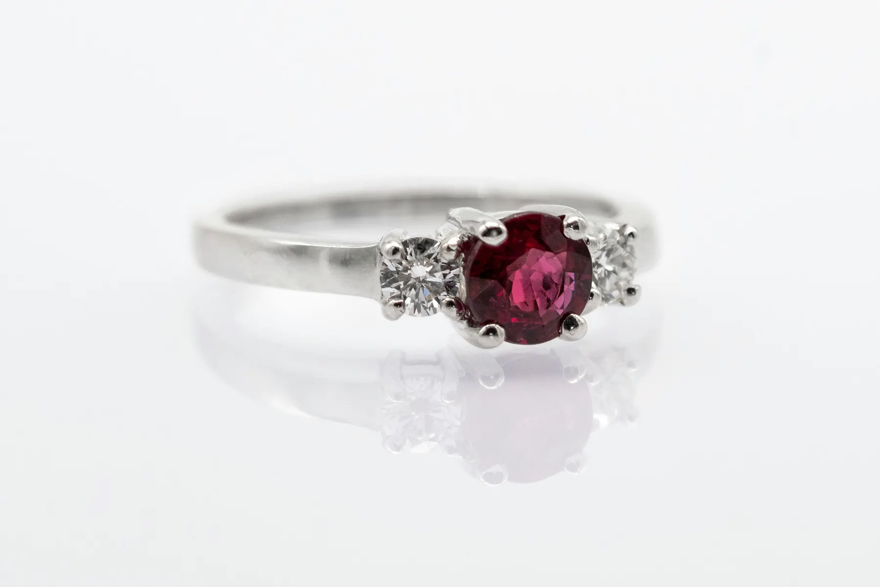 Natural spinel jewellery
